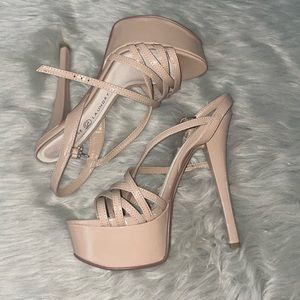 Chinese laundry tippy tops